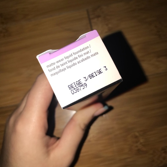 Brand New Mary Kay Matte-Wear Liquid Foundation - Picture 3 of 4